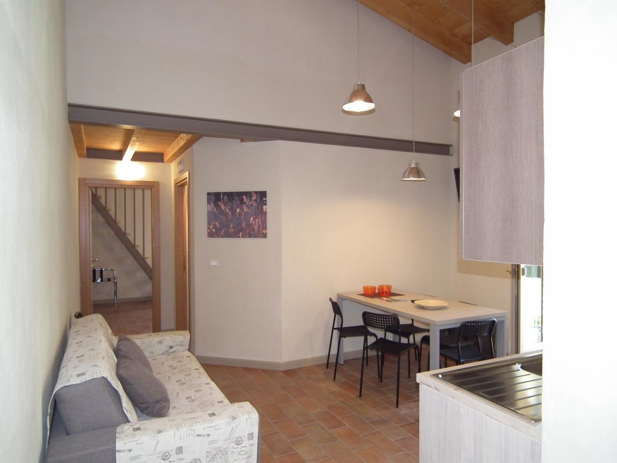 L'Isolo B&B E Case Vacanza Монцамбано Екстериор снимка