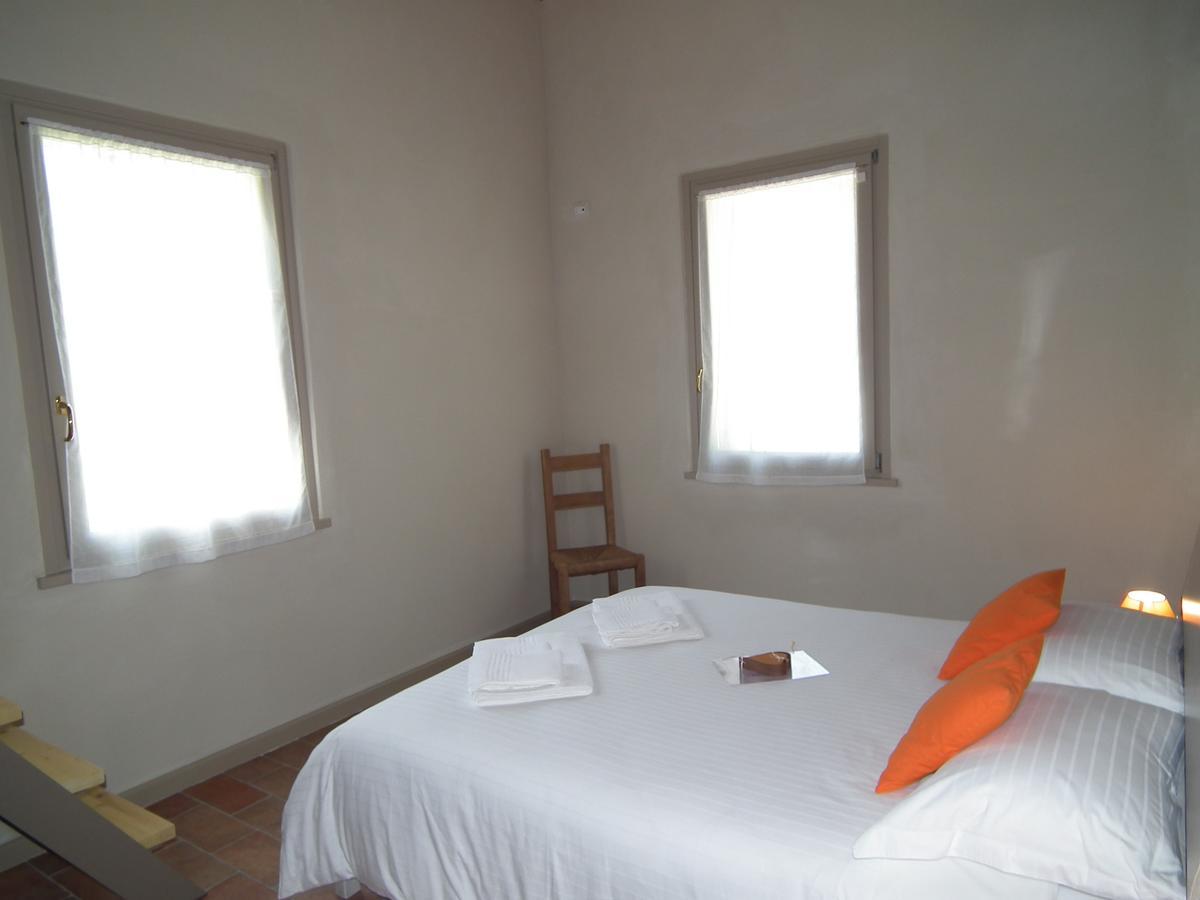 L'Isolo B&B E Case Vacanza Монцамбано Екстериор снимка