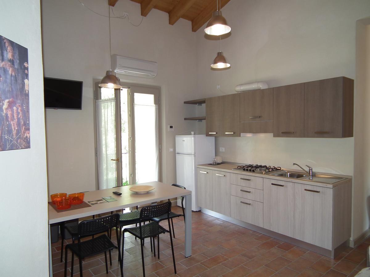 L'Isolo B&B E Case Vacanza Монцамбано Екстериор снимка